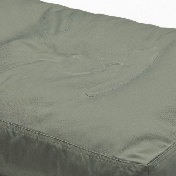 BFFABLEFIGURE061719_SHOT22_ANGLE_055_RETOUCH_MINERAL_GREY_RSB_2 Bed