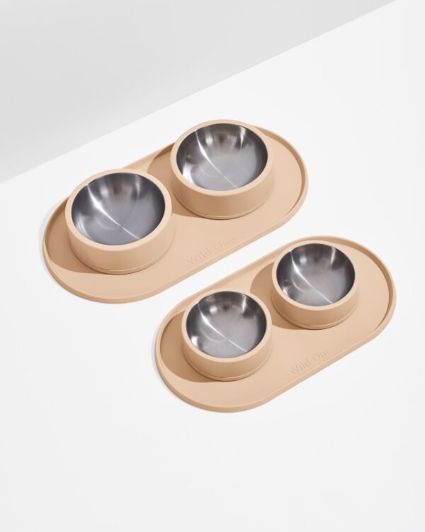 WO_VM_Studio_Placemat_Tan_SizeComparison_PDP_02_4x5_Web_a998e31c-0111-43fa-aaa3-bc43b5ae4513 Placemat