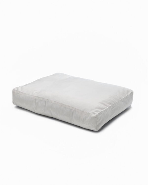bed-mineral-grey-3_86df6165-0a00-40f6-8d7f-d7eb3602808b_A Bed